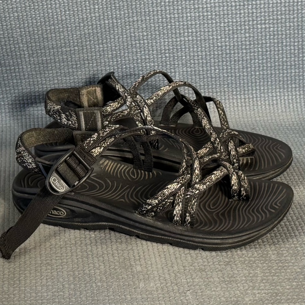 Chaco ZVOLV X2‎ Black Adjustable Strap Outdoor Sandals J105110 Women's Size 7